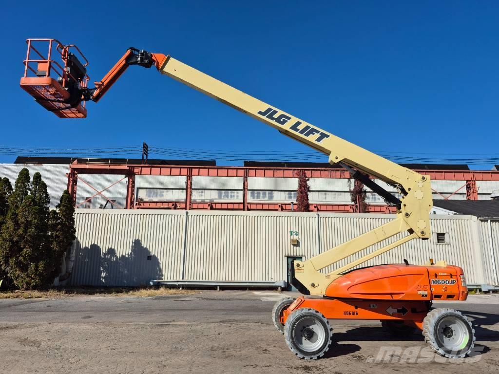 JLG M 600 JP Körüklü personel platformları