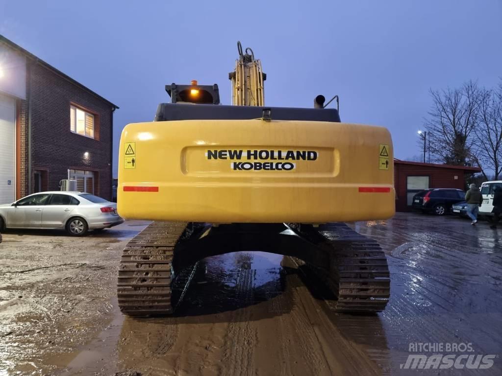 New Holland E 385 Paletli ekskavatörler