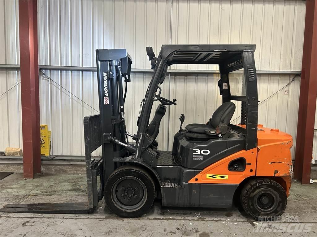 Doosan D30S-5 Dizel forkliftler