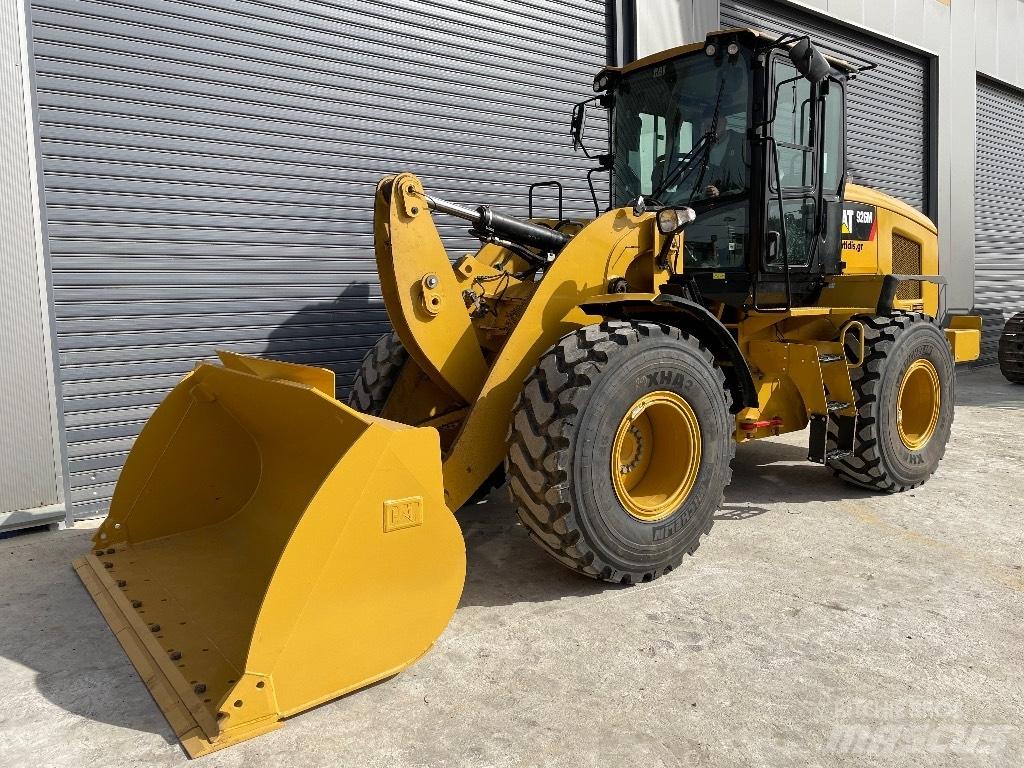 CAT 926M Tekerlekli yükleyiciler