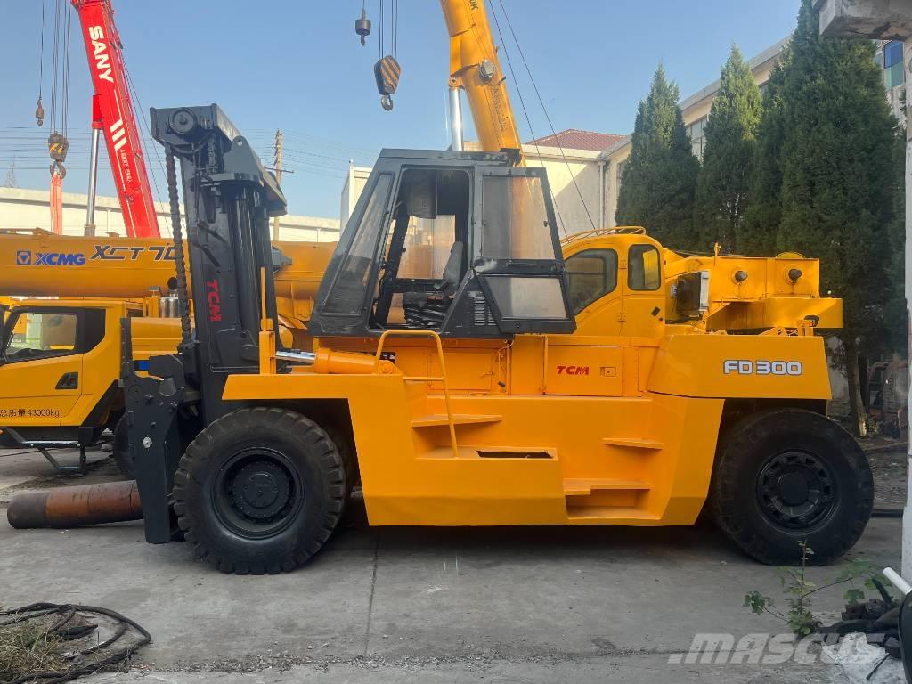TCM FD 30 Dizel forkliftler