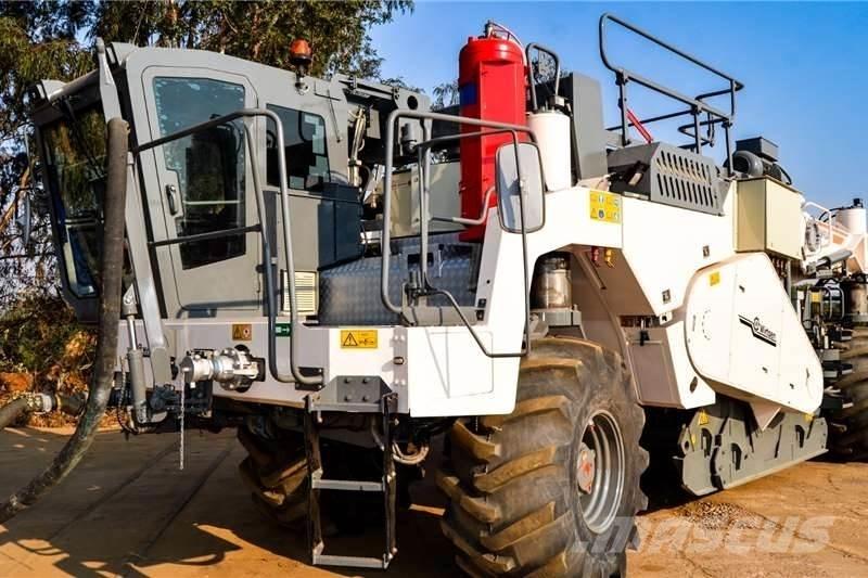 Wirtgen WR2400 Diger kamyonlar