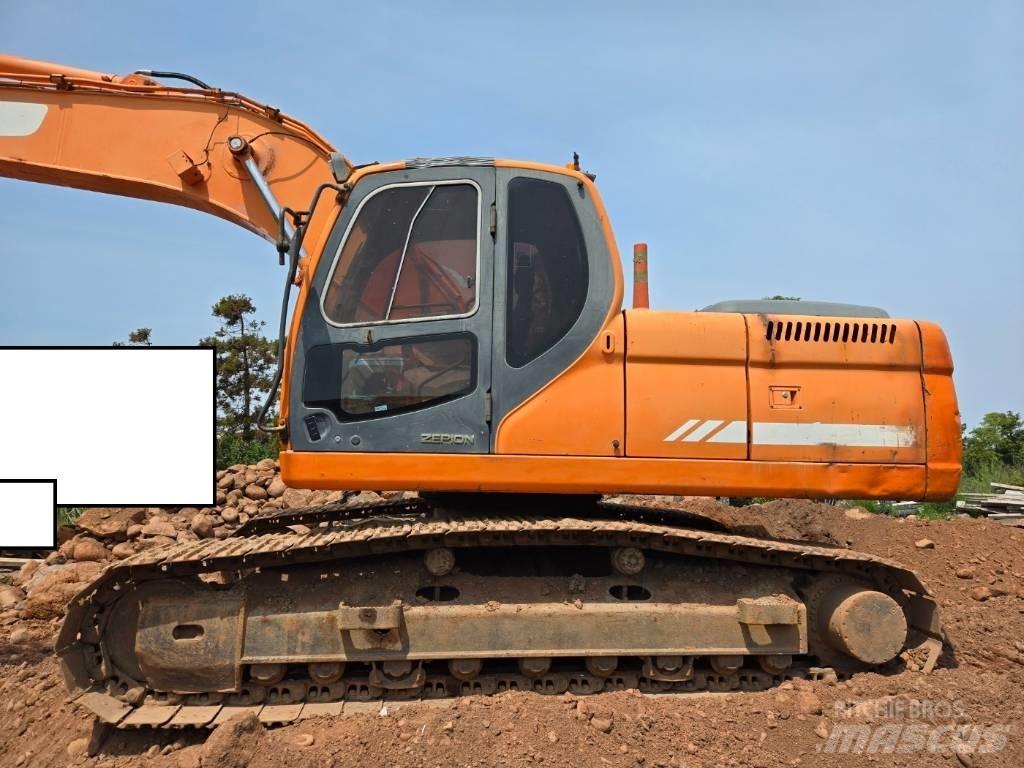 Doosan DX 220 LCA Paletli ekskavatörler