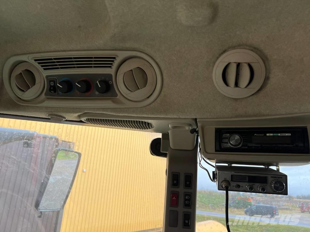 John Deere R4040i Kendinden tahrikli pülverizatörler