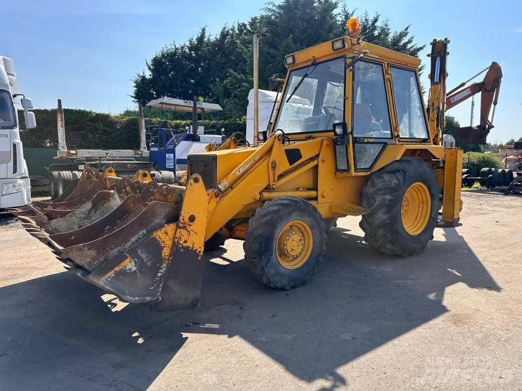 JCB 3CX 4x4 Kazıcı yükleyiciler - beko loder