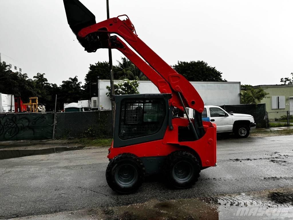 Kubota SSV 75 Skid steer loderler