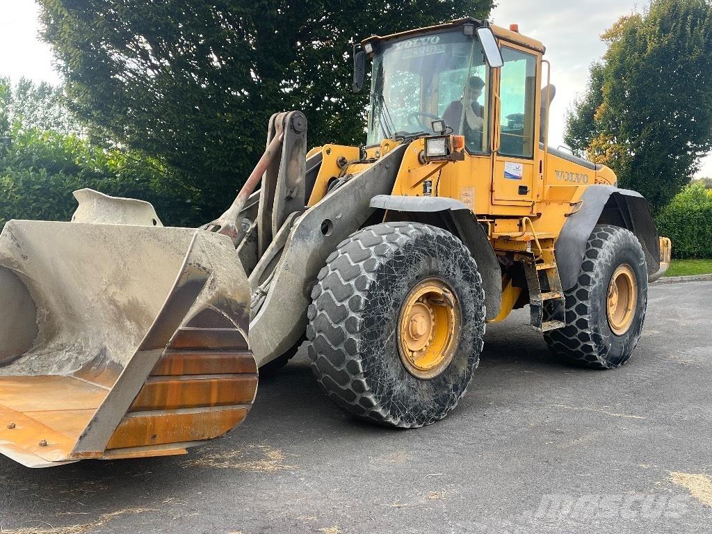 Volvo L 120 E Tekerlekli yükleyiciler