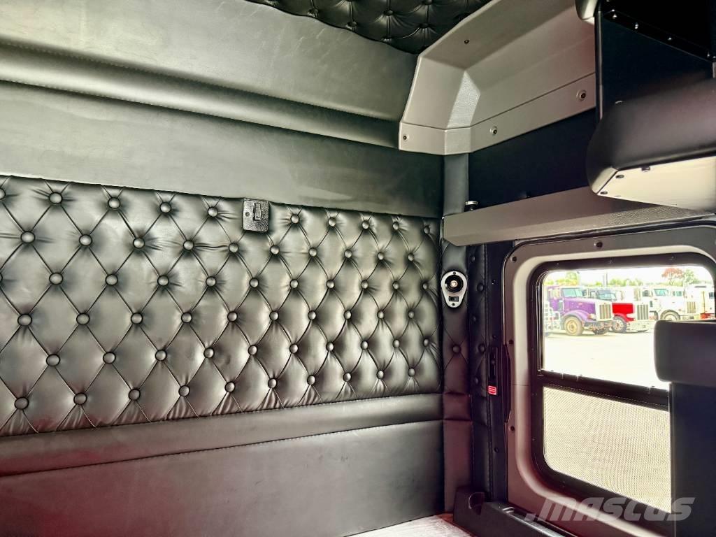 Kenworth W 900 Kurtaricilar