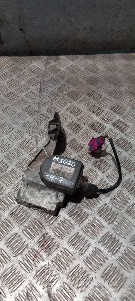 MAN TGA  812559706084 Kabinler