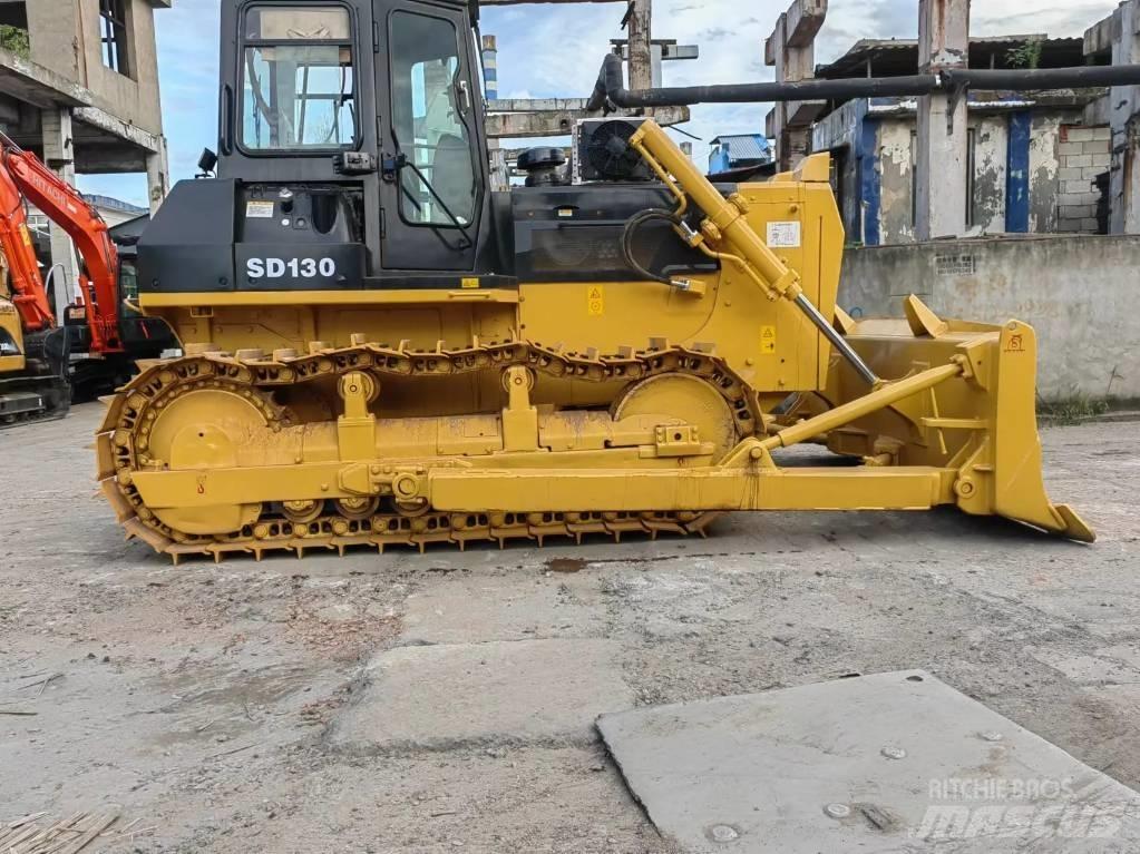 Shantui SD 13 Paletli dozerler