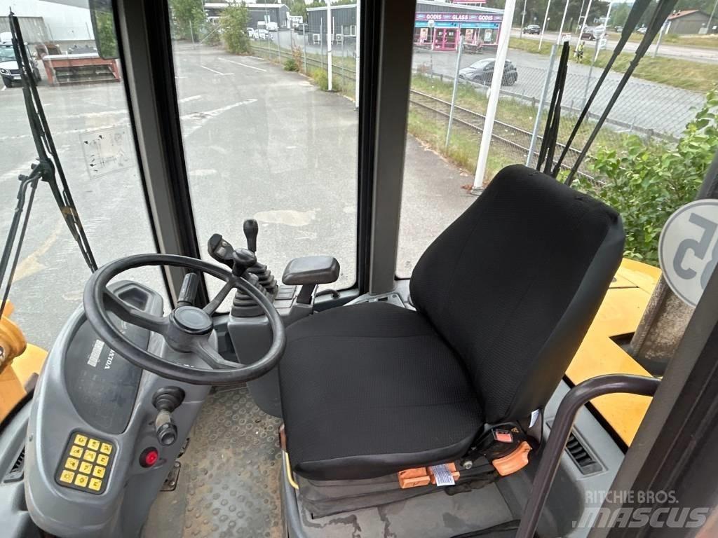 Volvo L 40 B Tekerlekli yükleyiciler