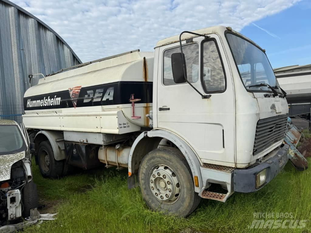 Mercedes-Benz 1417 Tankerli kamyonlar