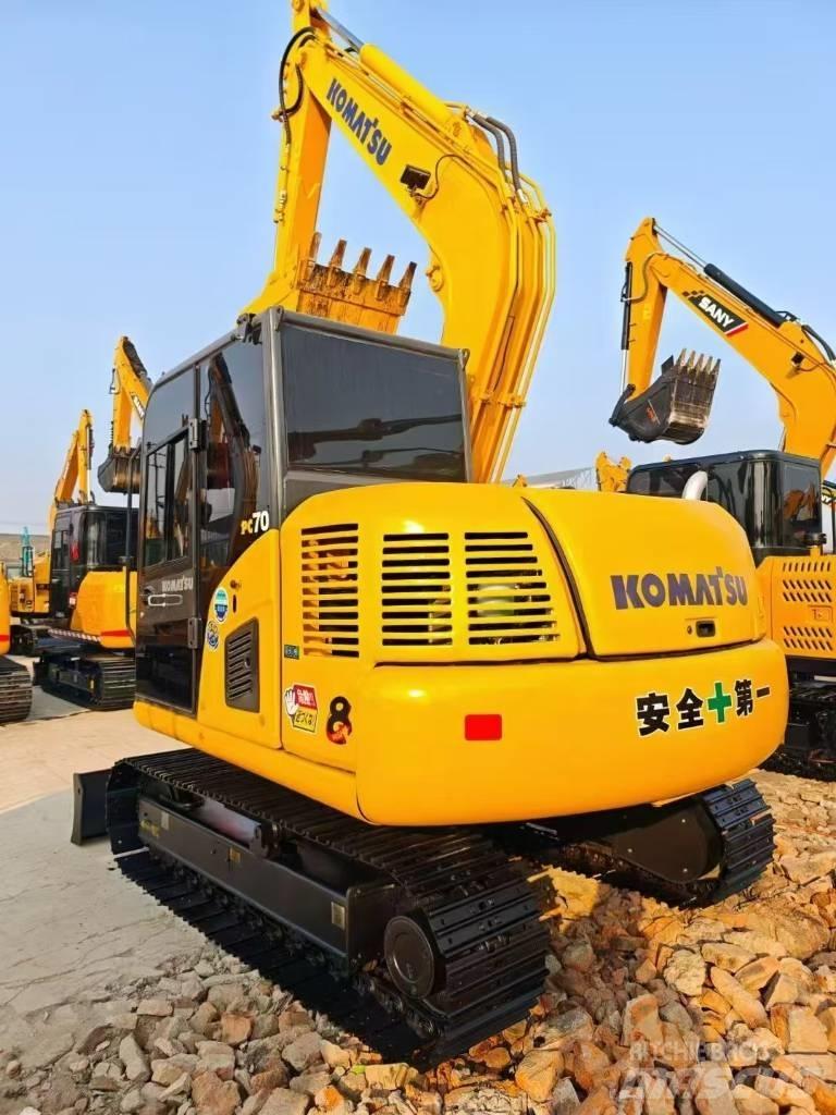 Komatsu 70-8 Paletli ekskavatörler