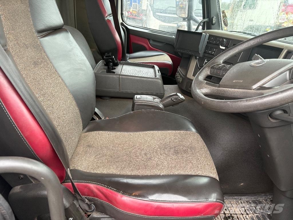 Volvo FM 450 Araç üzeri vinçler