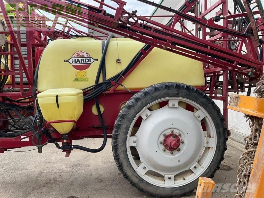 Hardi Commander Çekilir pülverizatörler