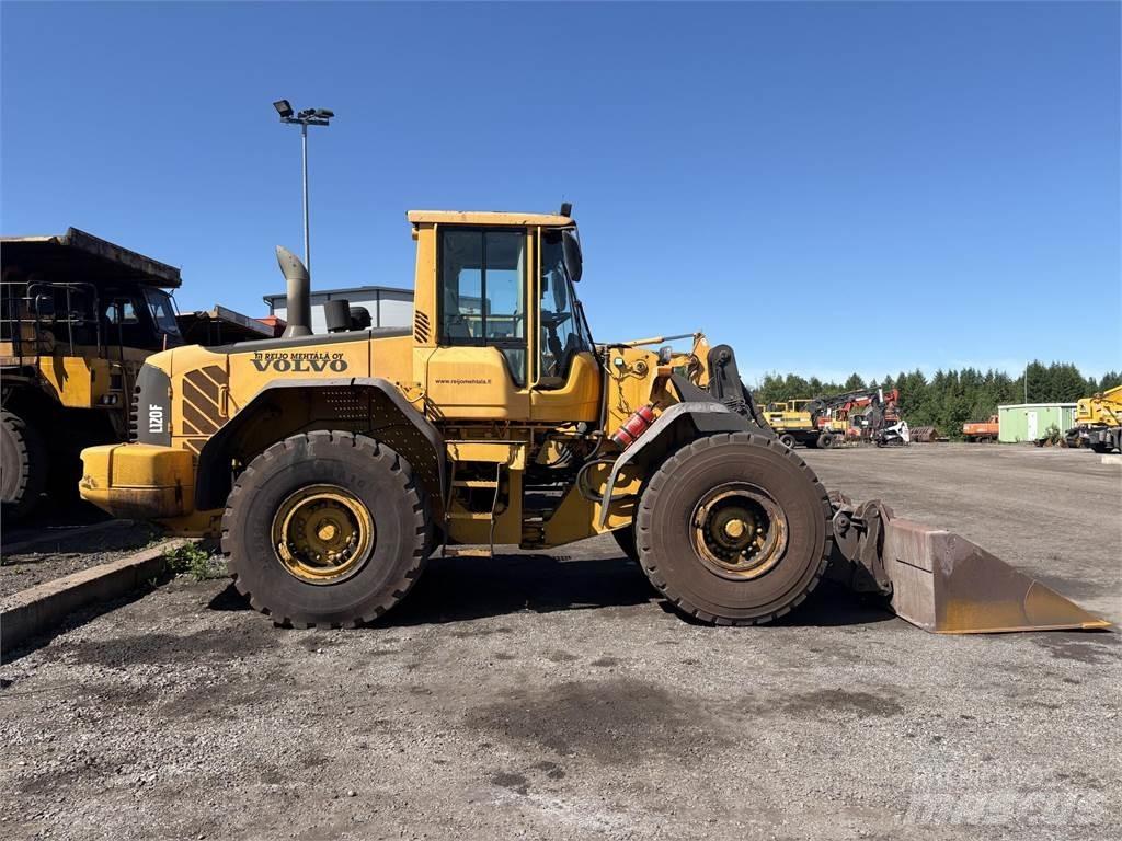 Volvo L120F Tekerlekli yükleyiciler