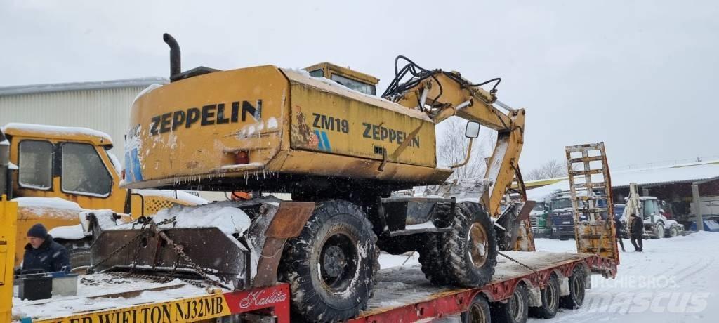 CAT Zeppelin ZM 19 Lastik tekerli ekskavatörler