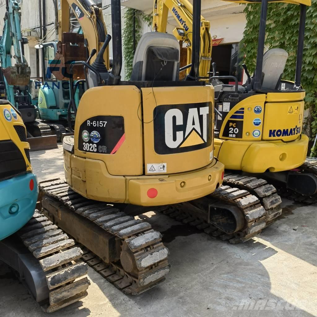 CAT 302 CR Paletli ekskavatörler