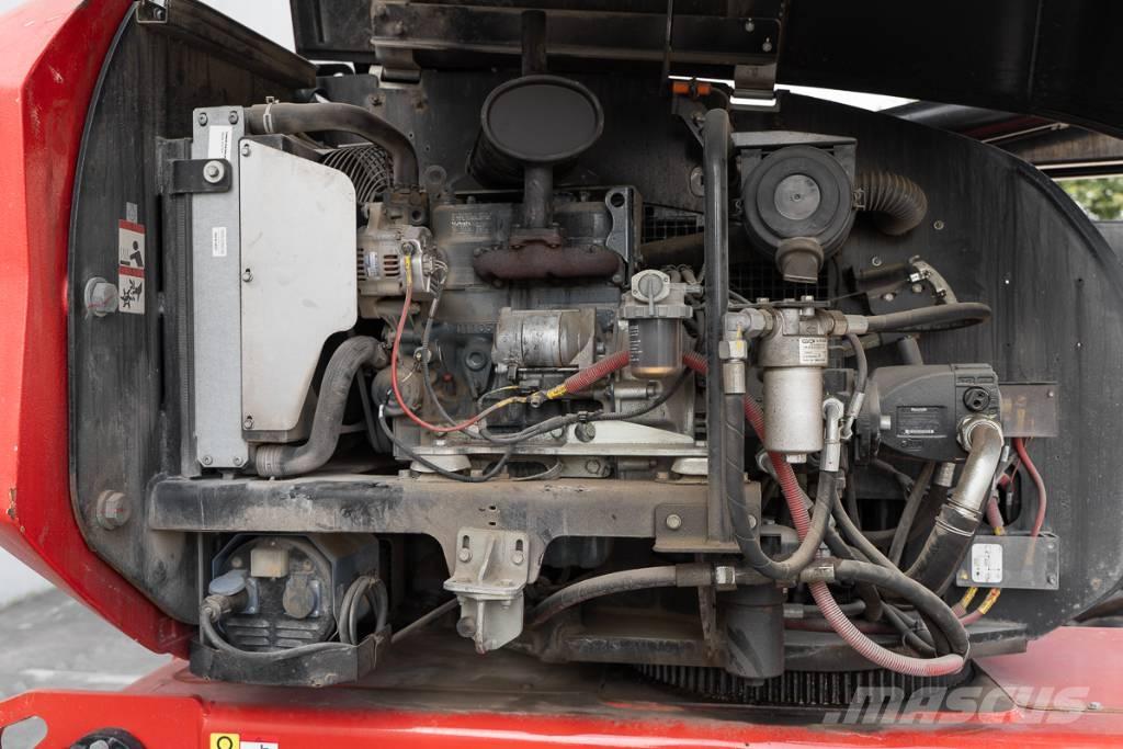 Manitou 180 ATJ RC Körüklü personel platformları