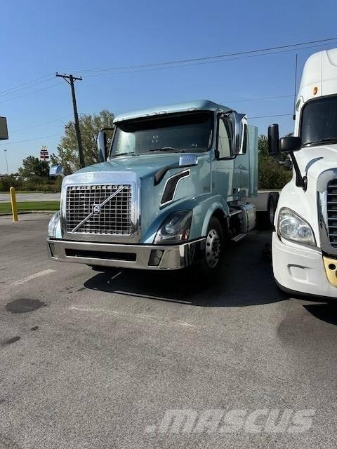 Volvo VNL 430 Çekiciler