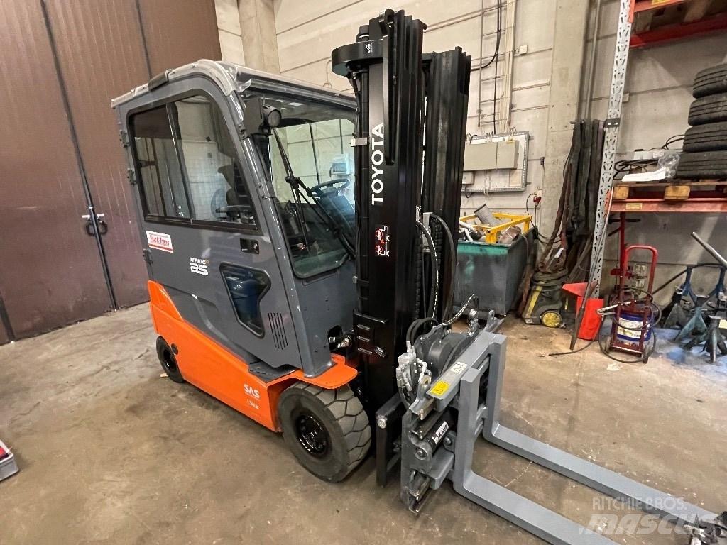Toyota 8FBMT25 Elektrikli forkliftler