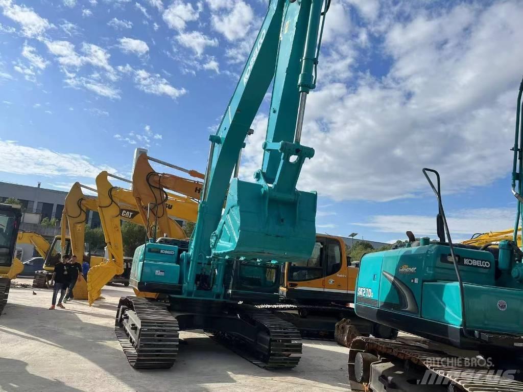 Kobelco SK 200-8 Paletli ekskavatörler