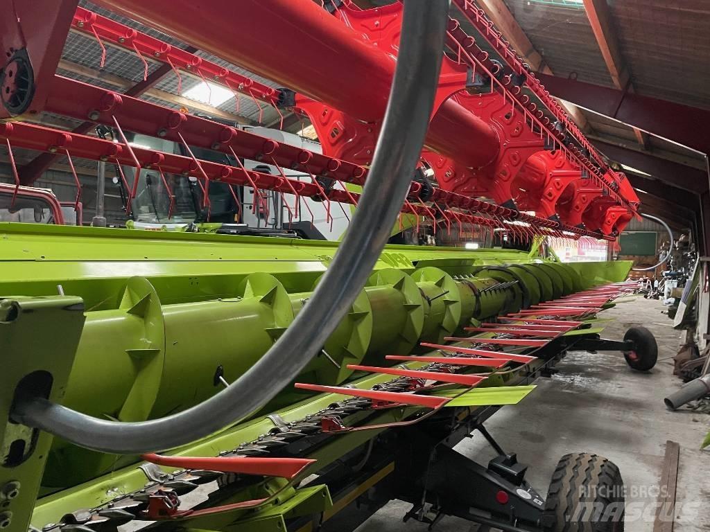 CLAAS Lexion 6700 Biçerdöverler
