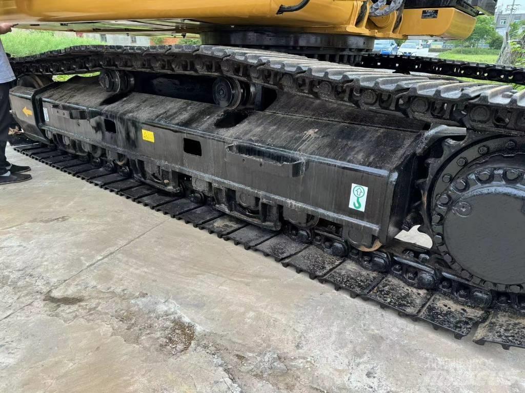CAT 329D Paletli ekskavatörler