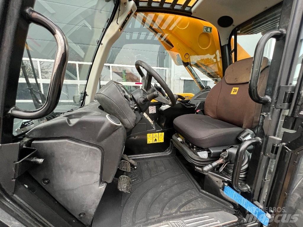 JCB 541-70 Agri Plus Teleskopik yükleyiciler