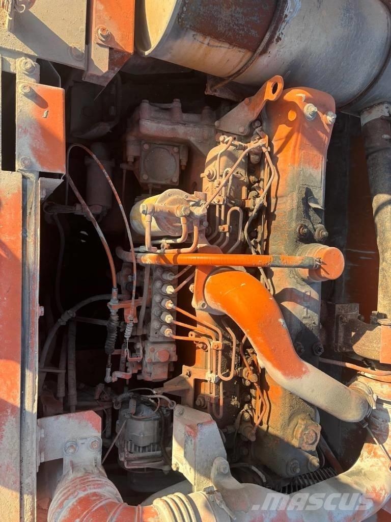 Hitachi EX 355 Paletli ekskavatörler