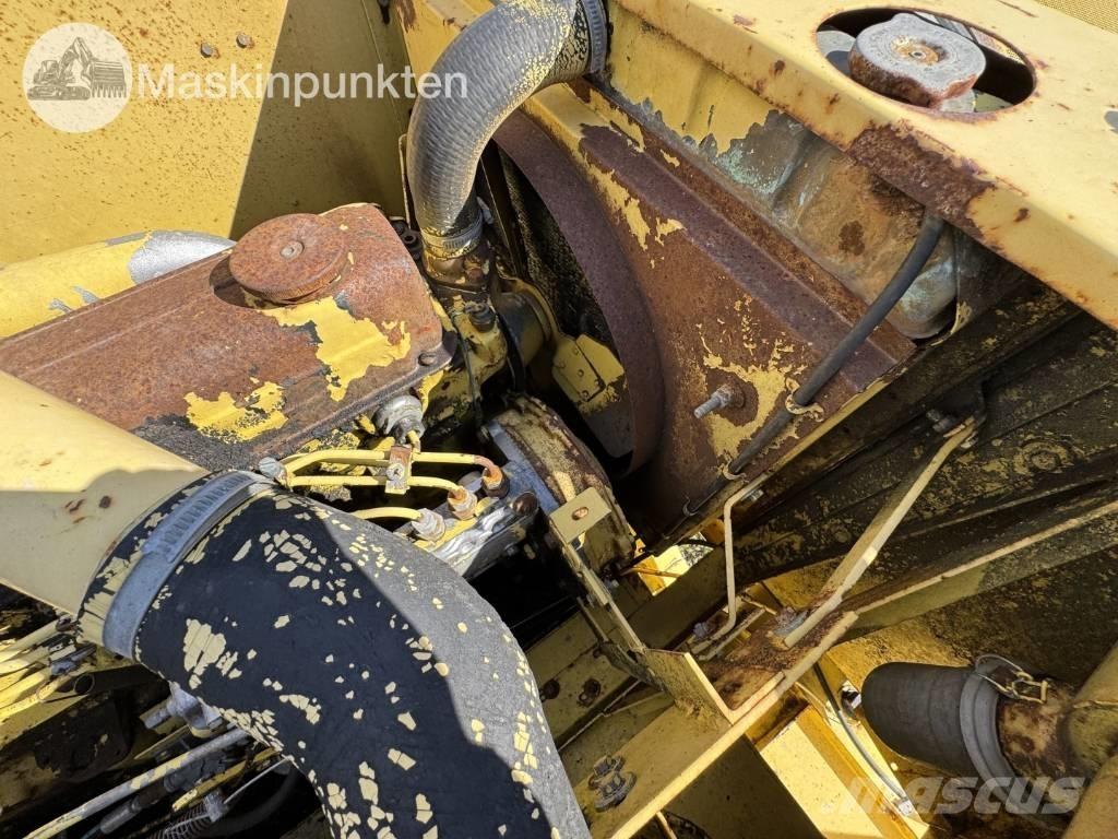 New Holland 1530 Biçerdöverler