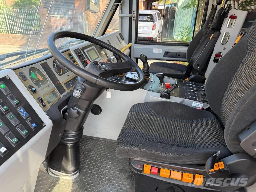 MAN X 1000 , 8 x 8 Itfaiye araçlari