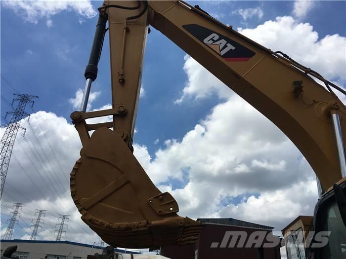 CAT 320 D Paletli ekskavatörler