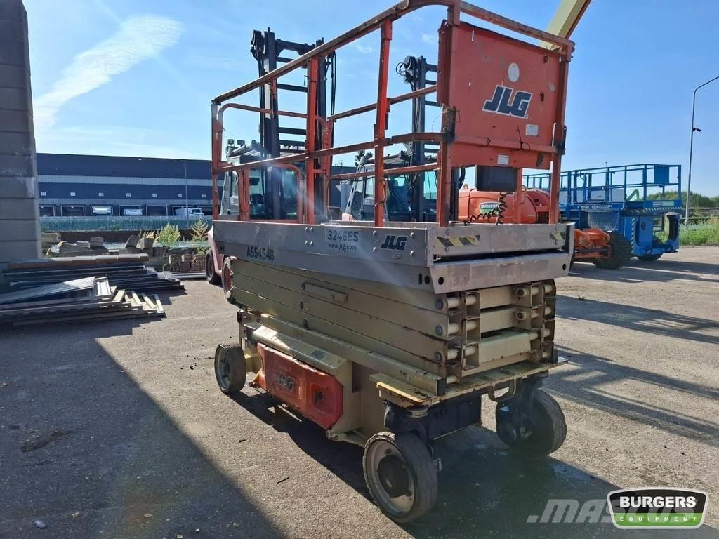 JLG 3246ES Makasli platformlar