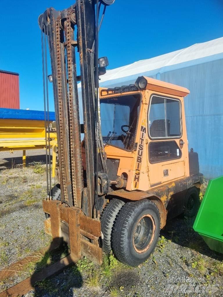 Mitsubishi FD 40 Dizel forkliftler