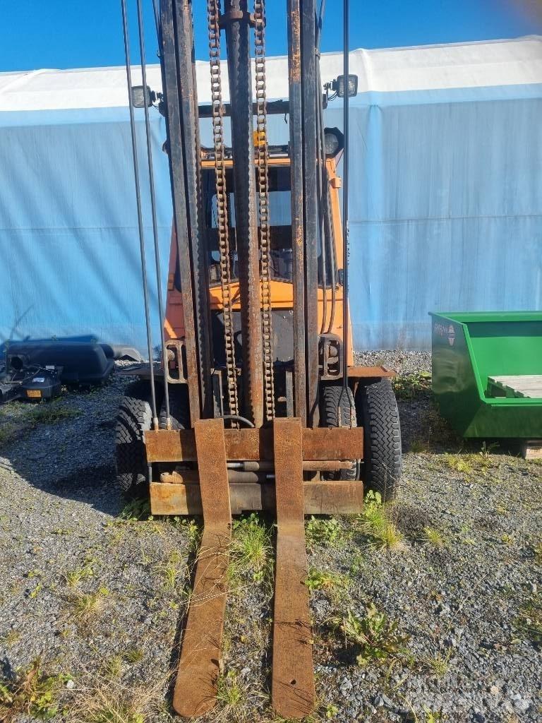 Mitsubishi FD 40 Dizel forkliftler