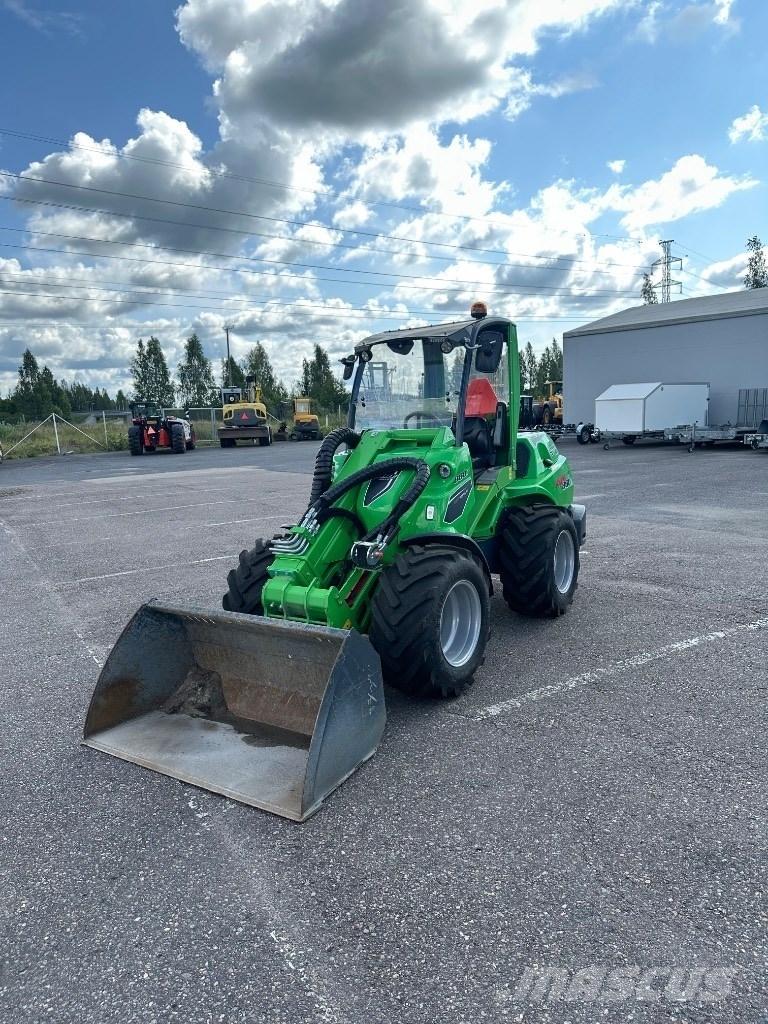 Avant 860 i Mini yükleyiciler