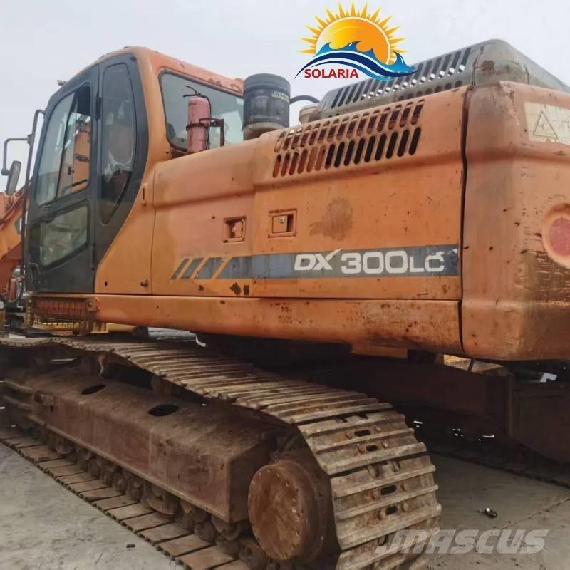 Doosan DX 300 LC Paletli ekskavatörler