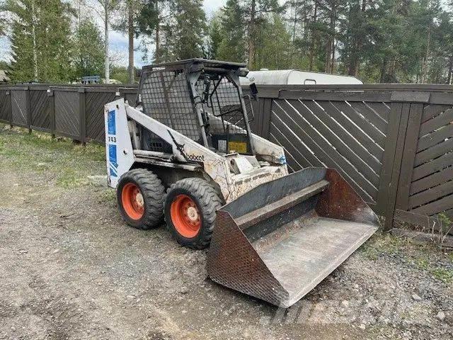 Bobcat 743 Skid steer loderler