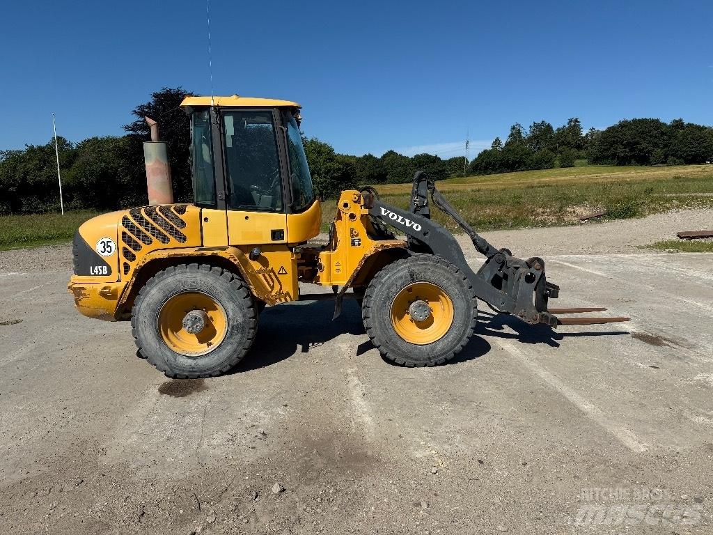 Volvo L 45 B Tekerlekli yükleyiciler