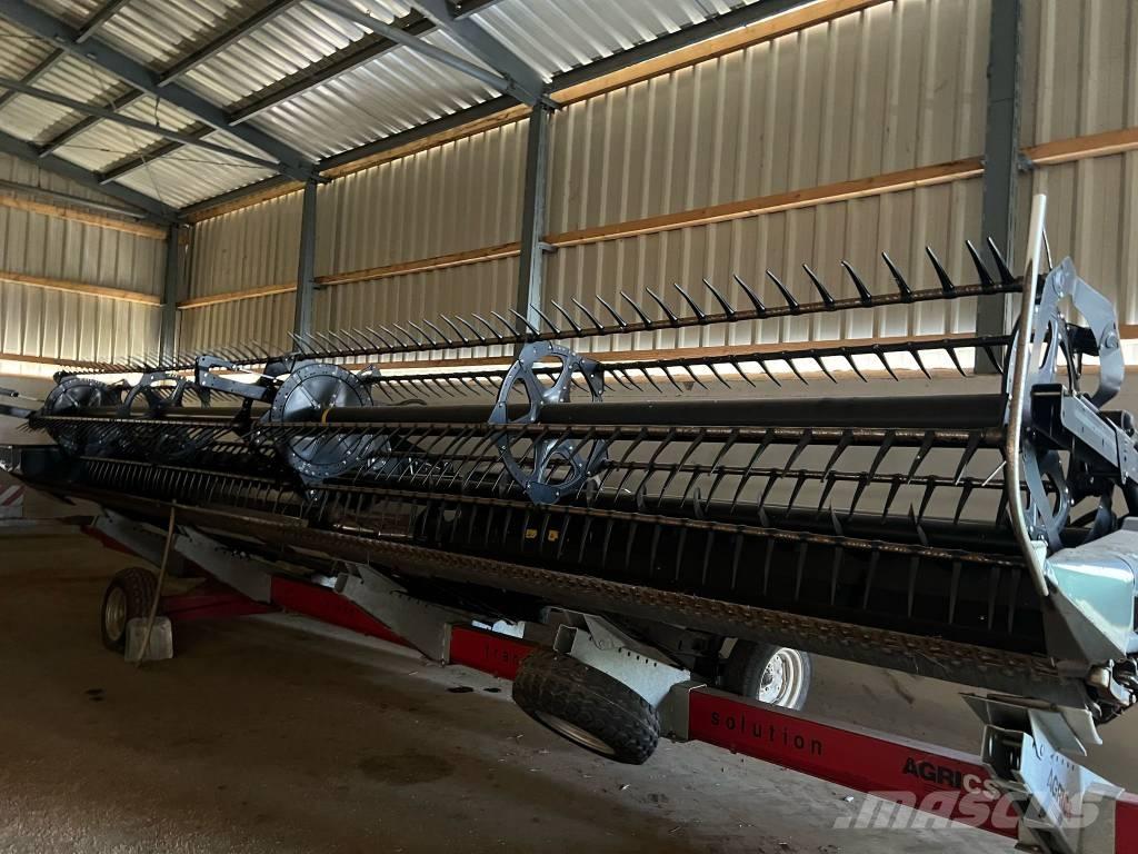 MacDon FD 75 Biçerdöver kafaları