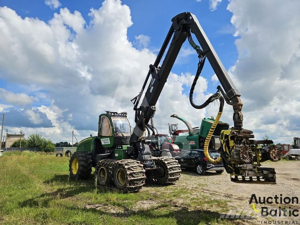 John Deere 1170 E Biçerdöverler