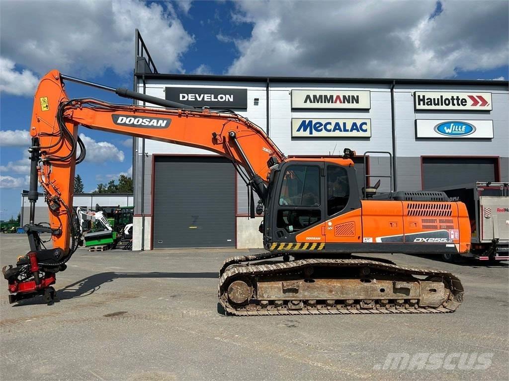 Doosan DX255LC-5 Paletli ekskavatörler