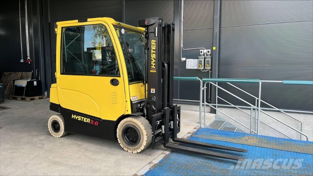 Hyster J 3.0 XN Elektrikli forkliftler