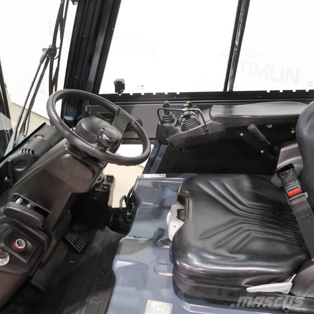 Toyota 8FBE18T Elektrikli forkliftler