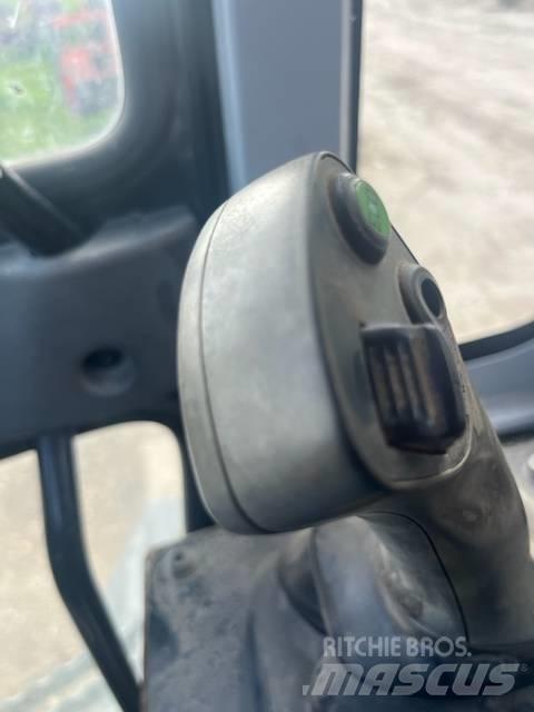 Wacker Neuson DW 60 Belden kirma kamyonlar