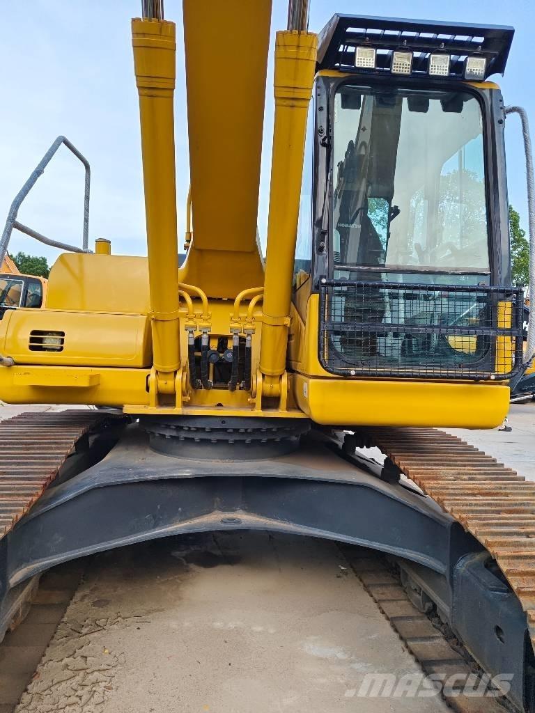 Komatsu PC 220-7 Paletli ekskavatörler