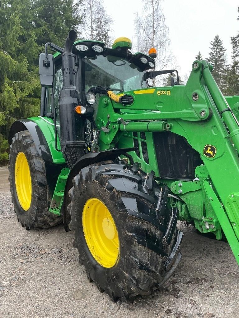 John Deere 6120 M Traktörler