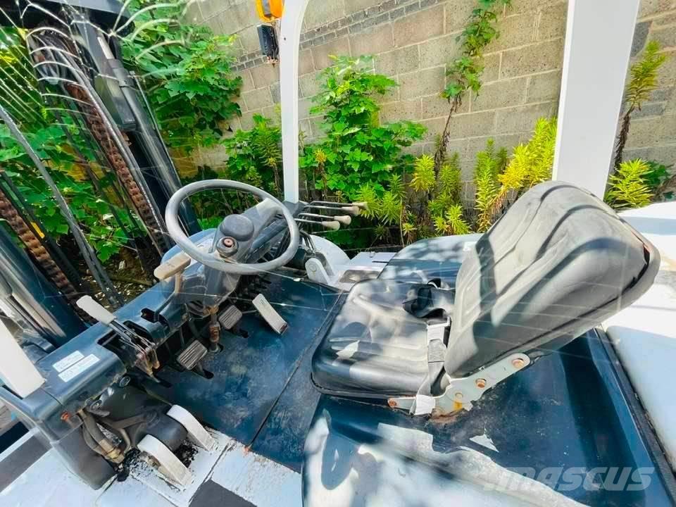 TCM FD100Z8 Dizel forkliftler