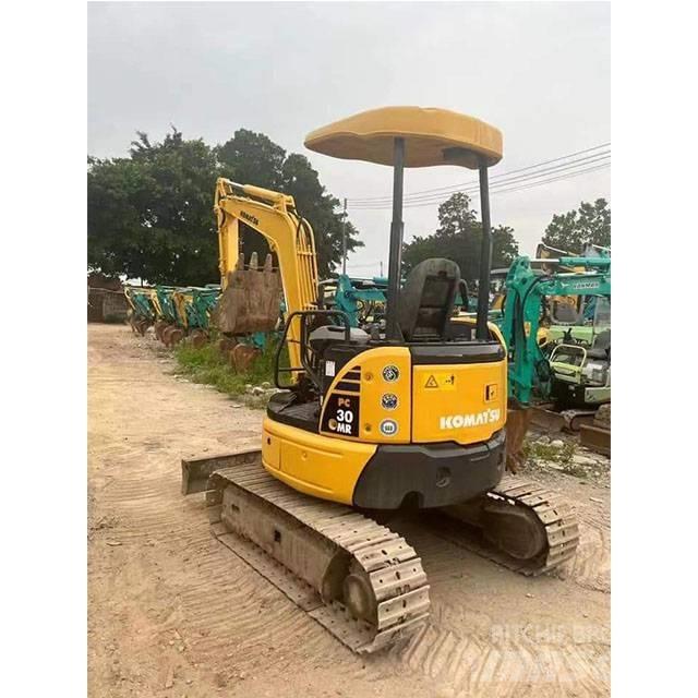 Komatsu PC 30 Paletli ekskavatörler